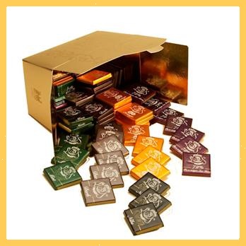 Chocolats napolitains Léonidas, petits carrés de chocolat qui accompagnent  parfaitement le café ou le thé